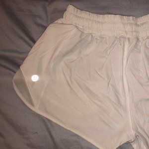 Lululemon shorts size 6